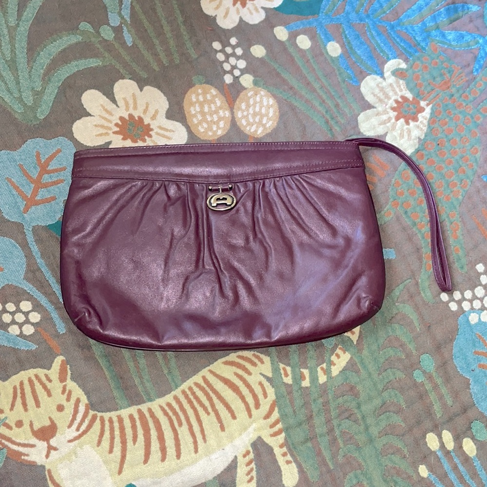 l✨ETIENNE AIGNER✨ Vintage Wristlet Clutch